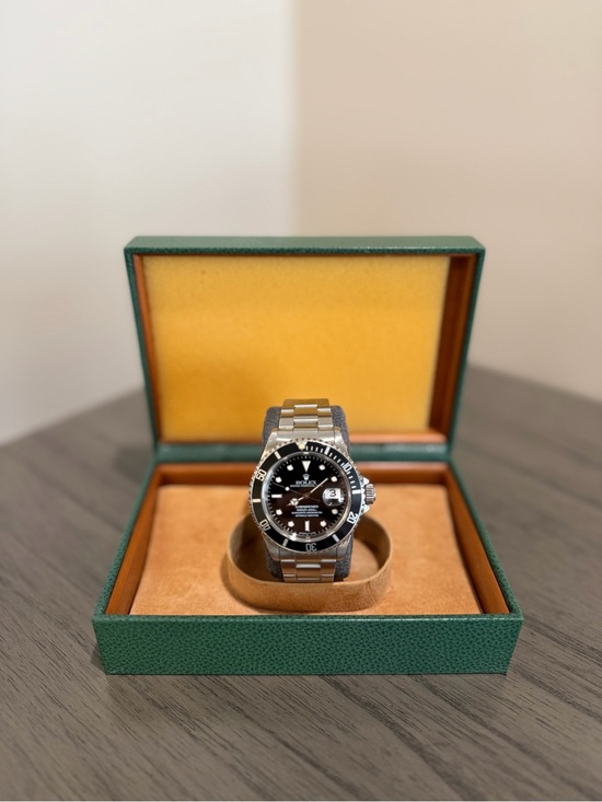 Rolex Other - ROLEX Submariner Date 40mm Black Bezel 16610 Watch